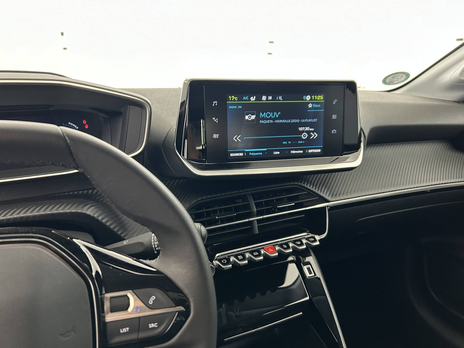 Vente en ligne Peugeot E-208  50 kWh 136ch au prix de 15 990 €