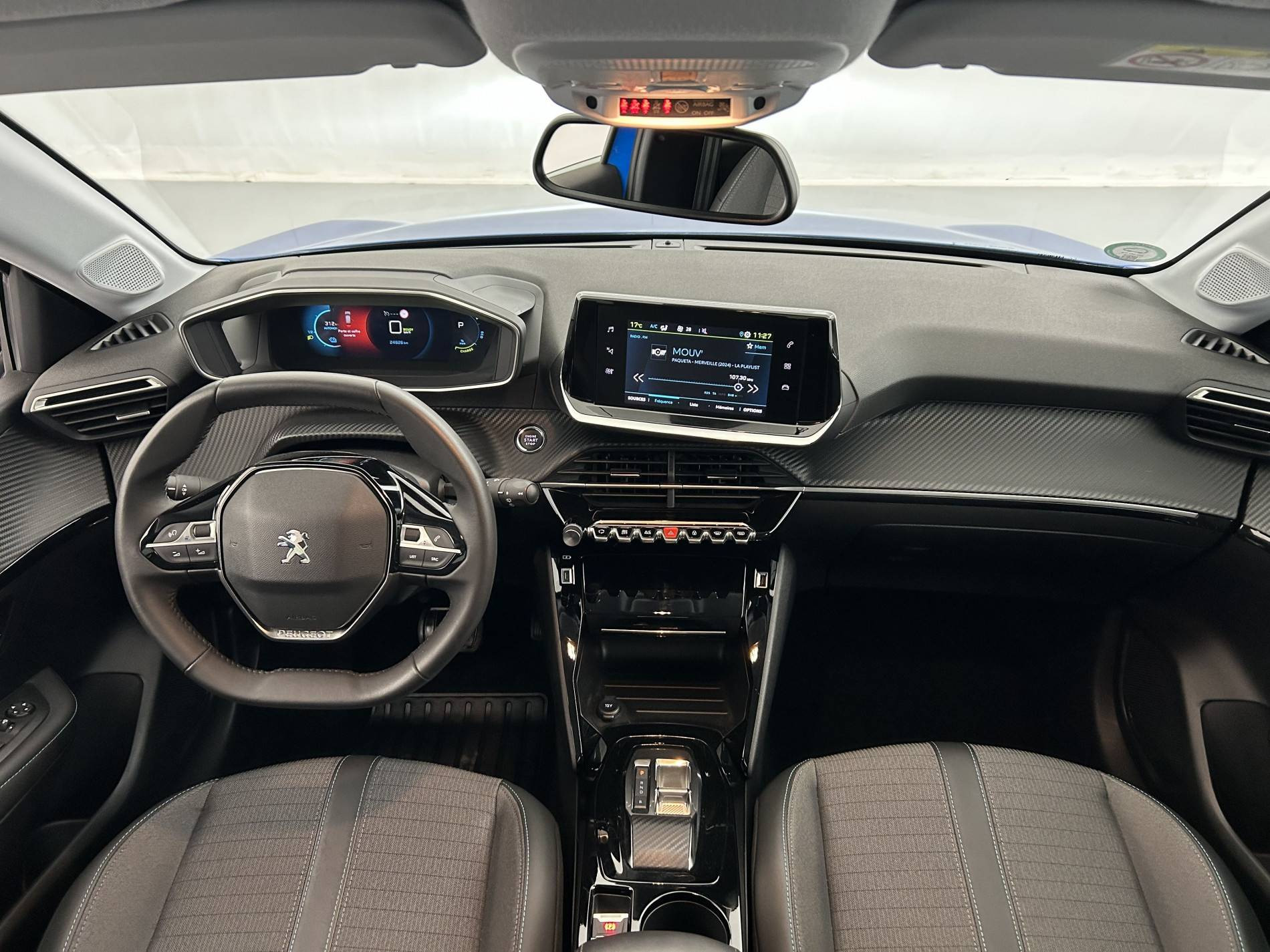 Vente en ligne Peugeot E-208  50 kWh 136ch au prix de 15 990 €