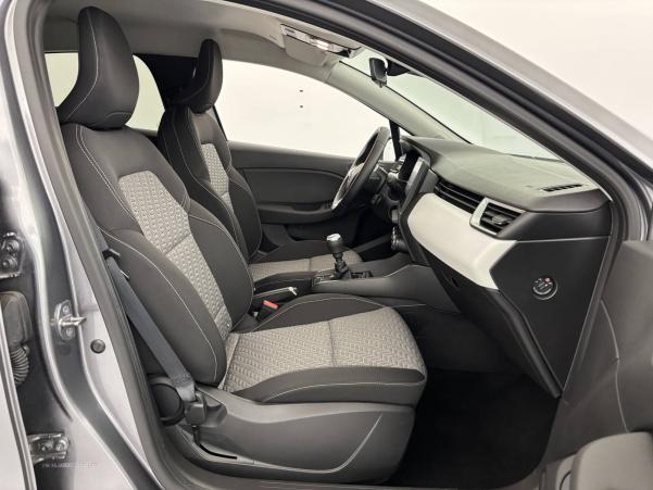 Vente en ligne Renault Clio 5 Clio TCe 90 au prix de 16 290 €