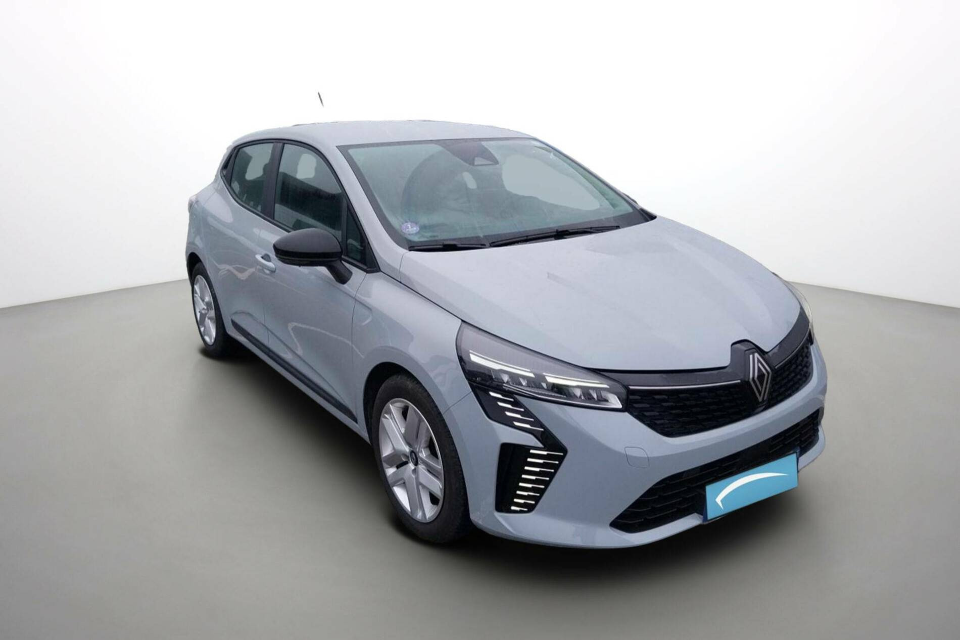 Vente en ligne Renault Clio 5 Clio TCe 90 au prix de 15 790 €