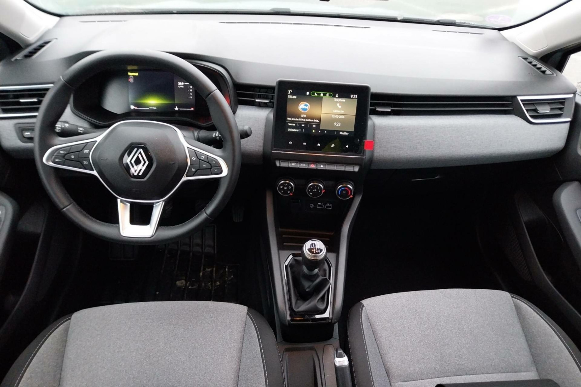 Vente en ligne Renault Clio 5 Clio TCe 90 au prix de 15 790 €