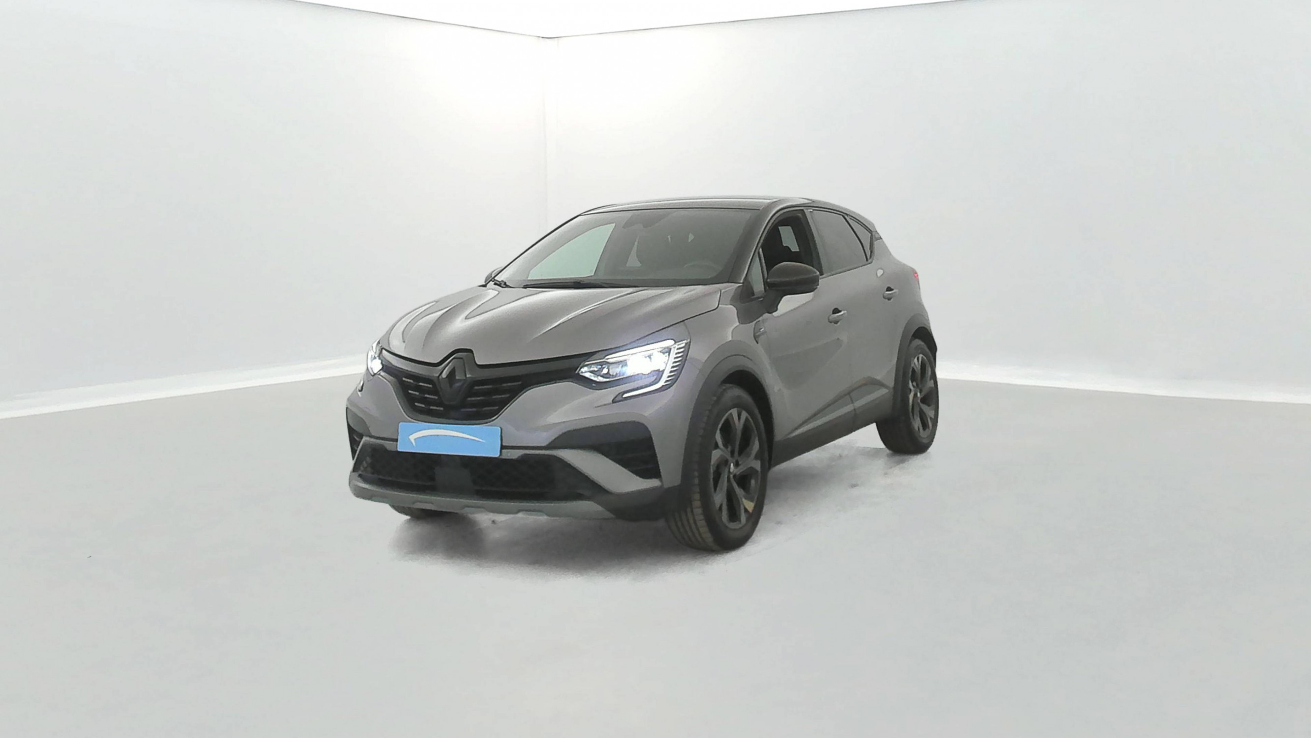 Renault Captur  E-Tech full hybrid 145 occasion de 2023 en vente à Brest