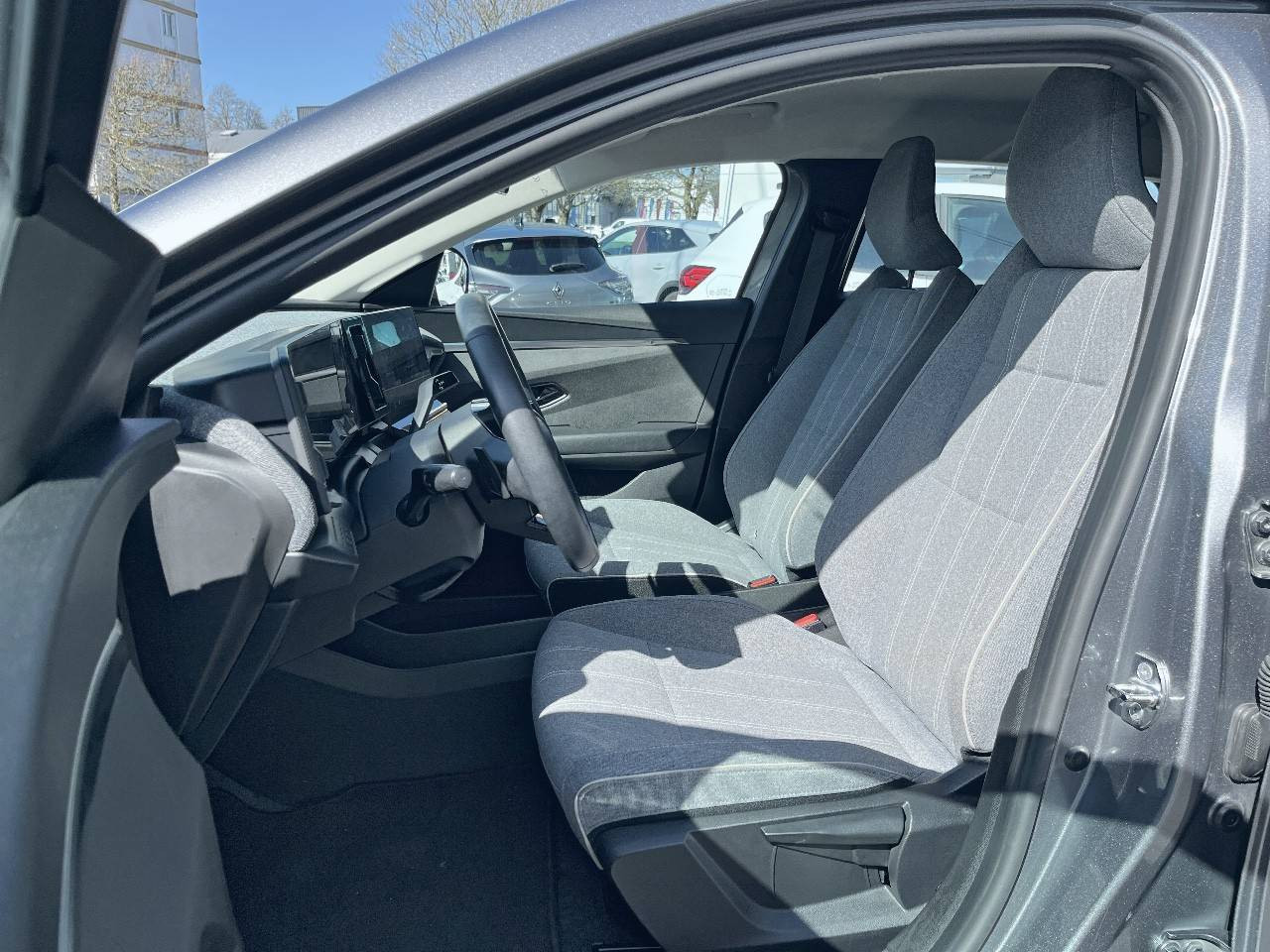 Vente en ligne Renault Megane E-Tech  EV60 220 ch super charge au prix de 22 790 €