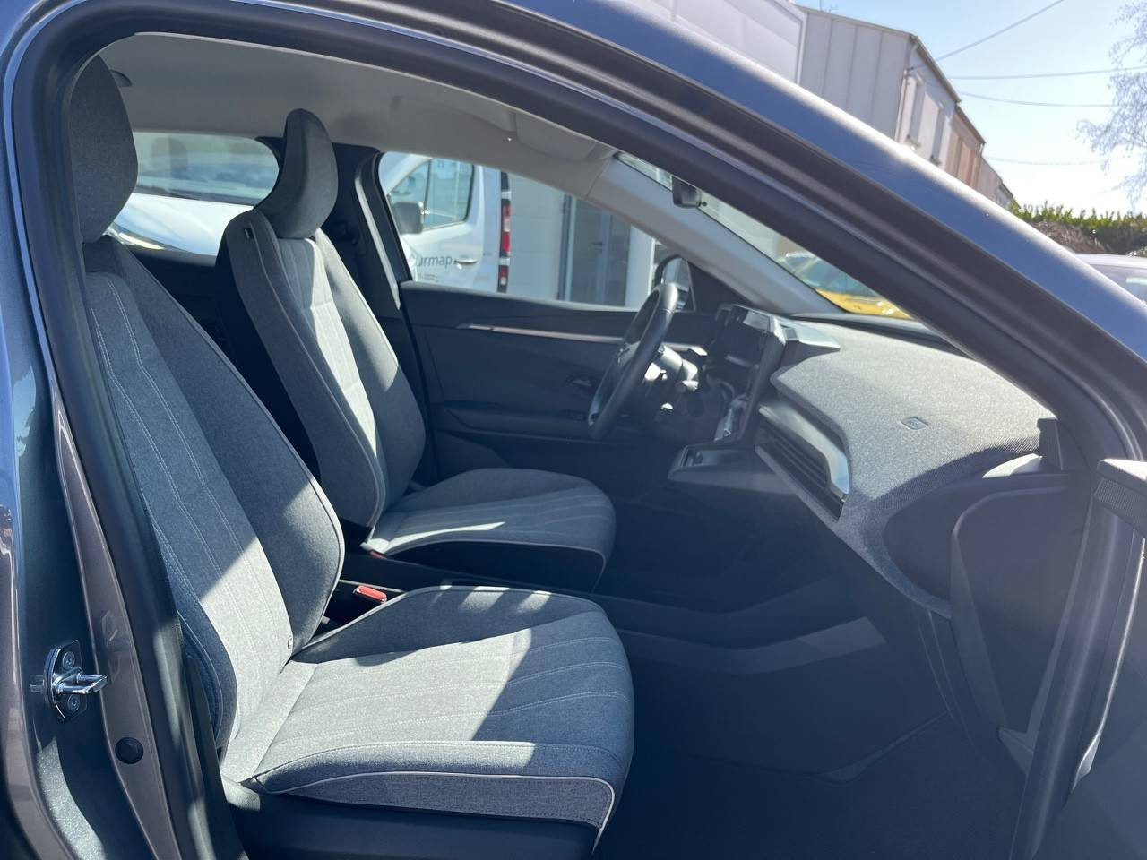 Vente en ligne Renault Megane E-Tech  EV60 220 ch super charge au prix de 22 790 €