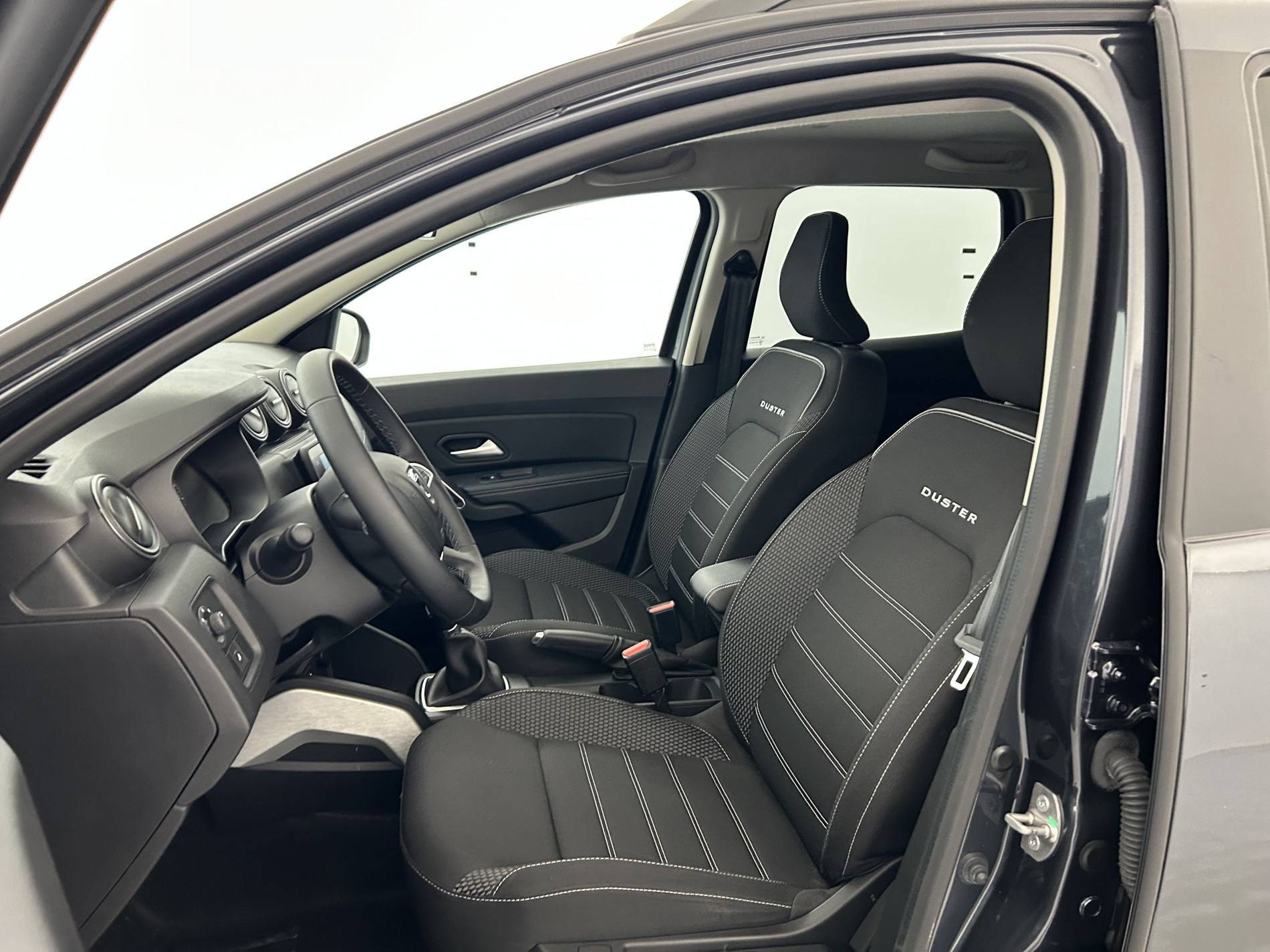 Vente en ligne Dacia Duster  TCe 150 FAP 4x2 EDC au prix de 21 990 €