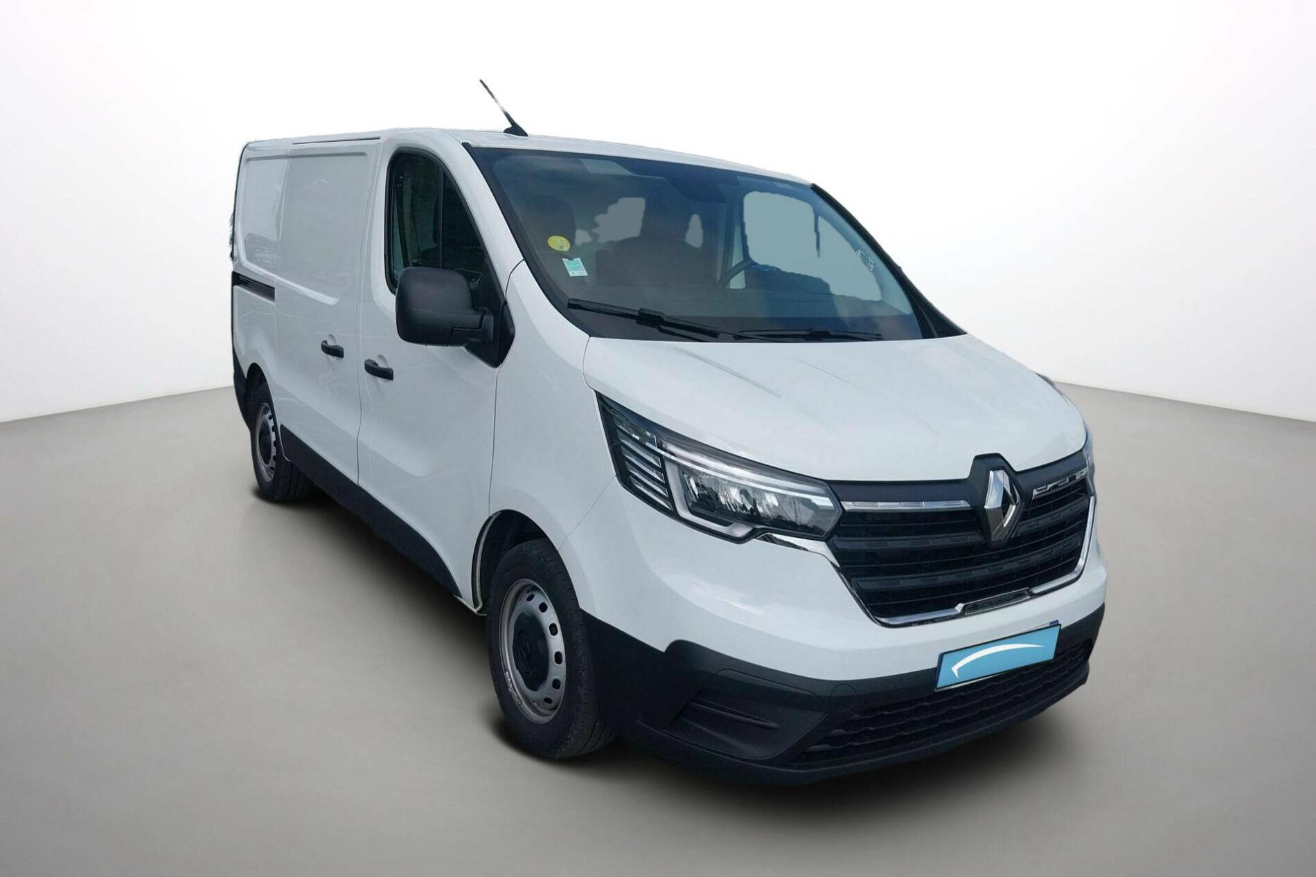 Vente en ligne Renault Trafic 3 Fourgon TRAFIC FGN L1H1 3000 KG BLUE DCI 130 au prix de 19 990 €