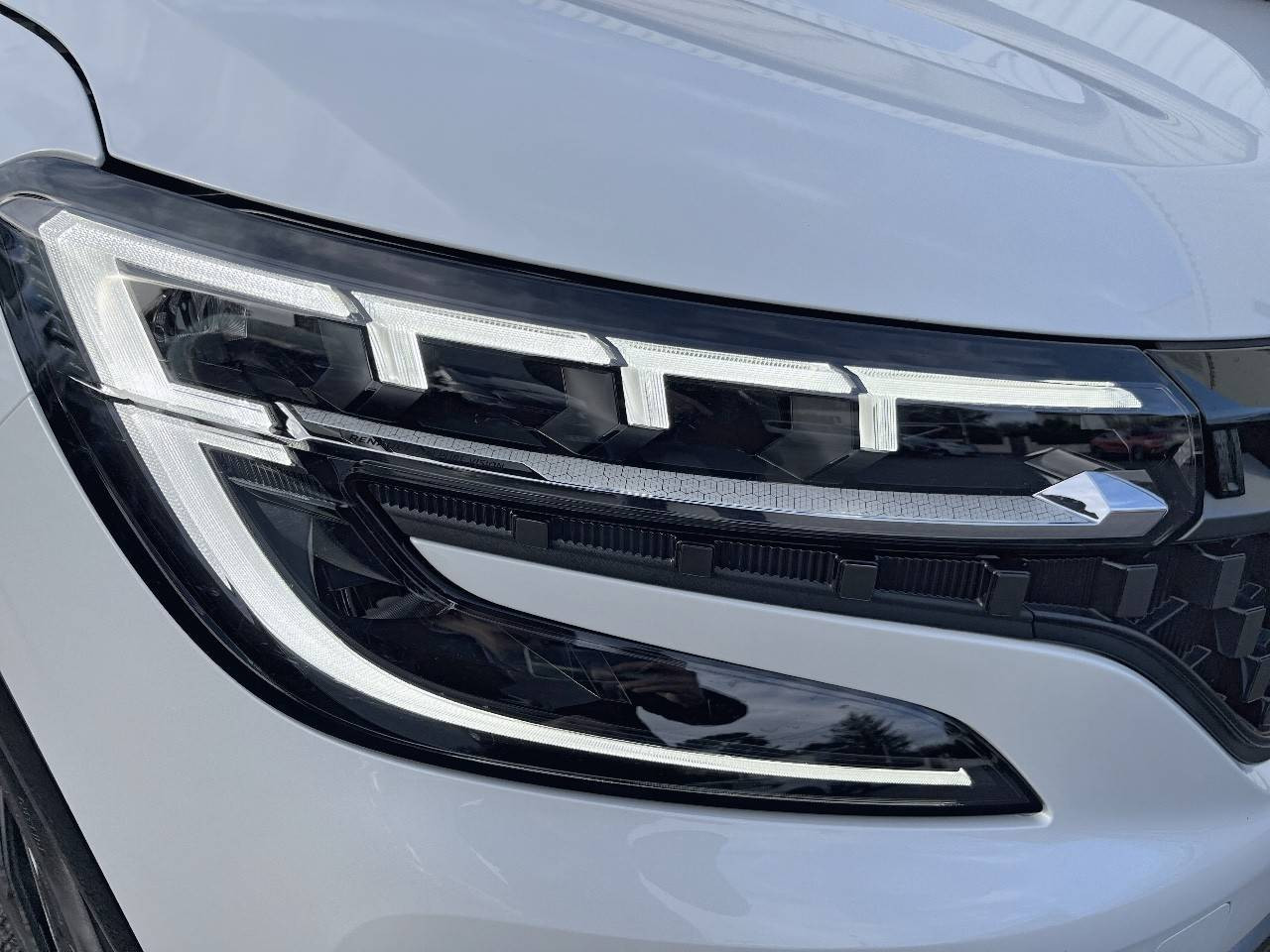 Vente en ligne Renault Austral  E-Tech full hybrid 200 GSR2 au prix de 34 890 €