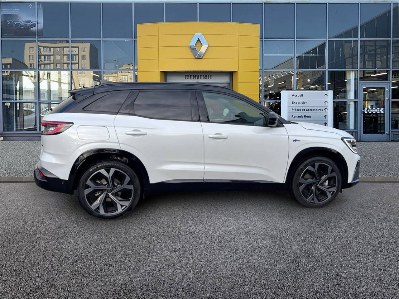 Vente en ligne Renault Austral  E-Tech full hybrid 200 GSR2 au prix de 34 890 €