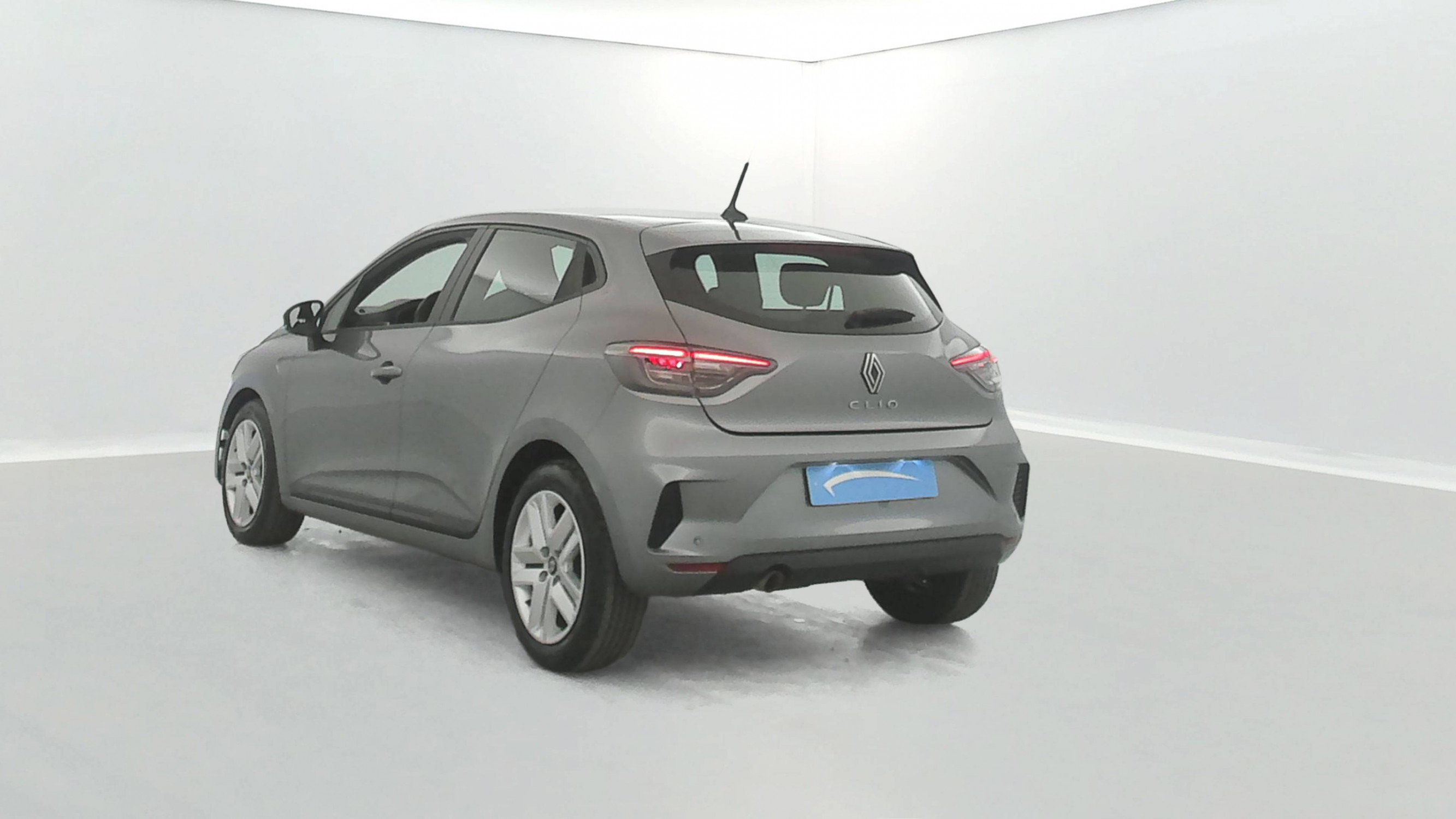 Vente en ligne Renault Clio 5 Clio TCe 90 au prix de 15 490 €