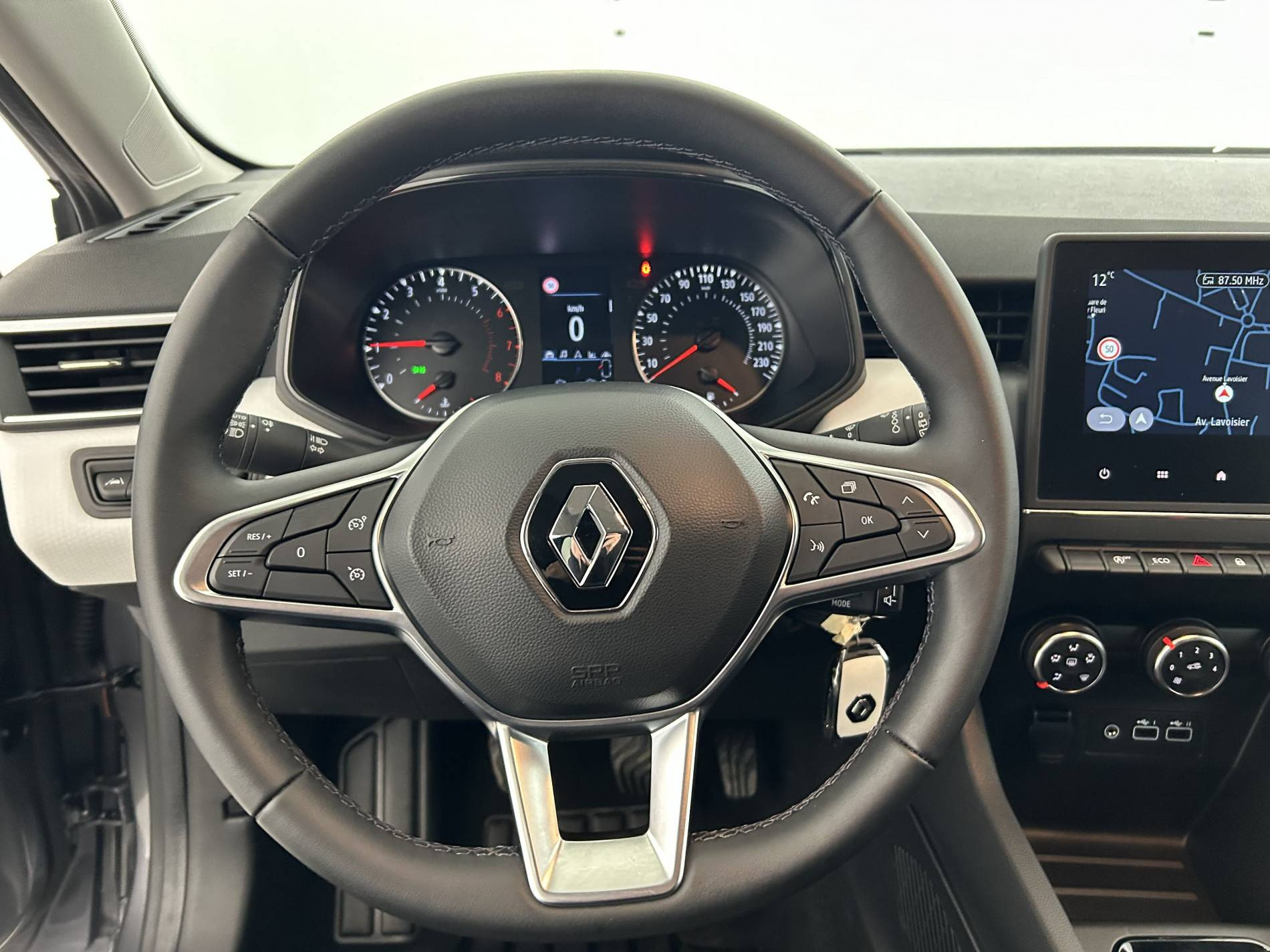 Vente en ligne Renault Clio 5 Clio TCe 90 au prix de 14 990 €