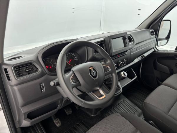 Vente en ligne Renault Master 3 Fourgon MASTER FGN TRAC F3500 L2H2 DCI 135 au prix de 23 590 €