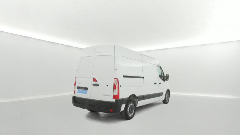 Vente en ligne Renault Master 3 Fourgon MASTER FGN TRAC F3500 L2H2 DCI 135 au prix de 23 590 €