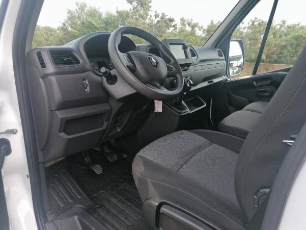 Vente en ligne Renault Master 3 Fourgon MASTER FGN TRAC F3500 L2H2 DCI 135 au prix de 23 990 €