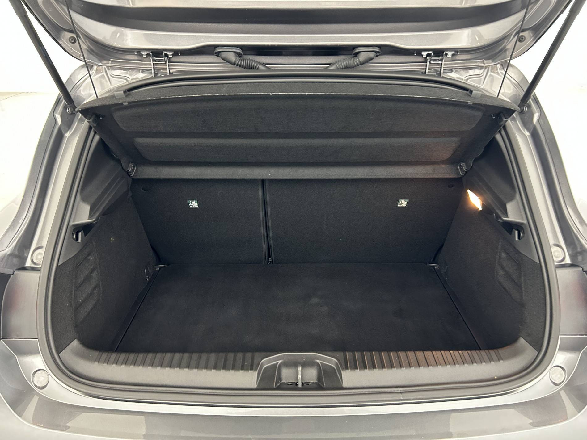 Vente en ligne Renault Clio 5 Clio TCe 90 au prix de 15 290 €