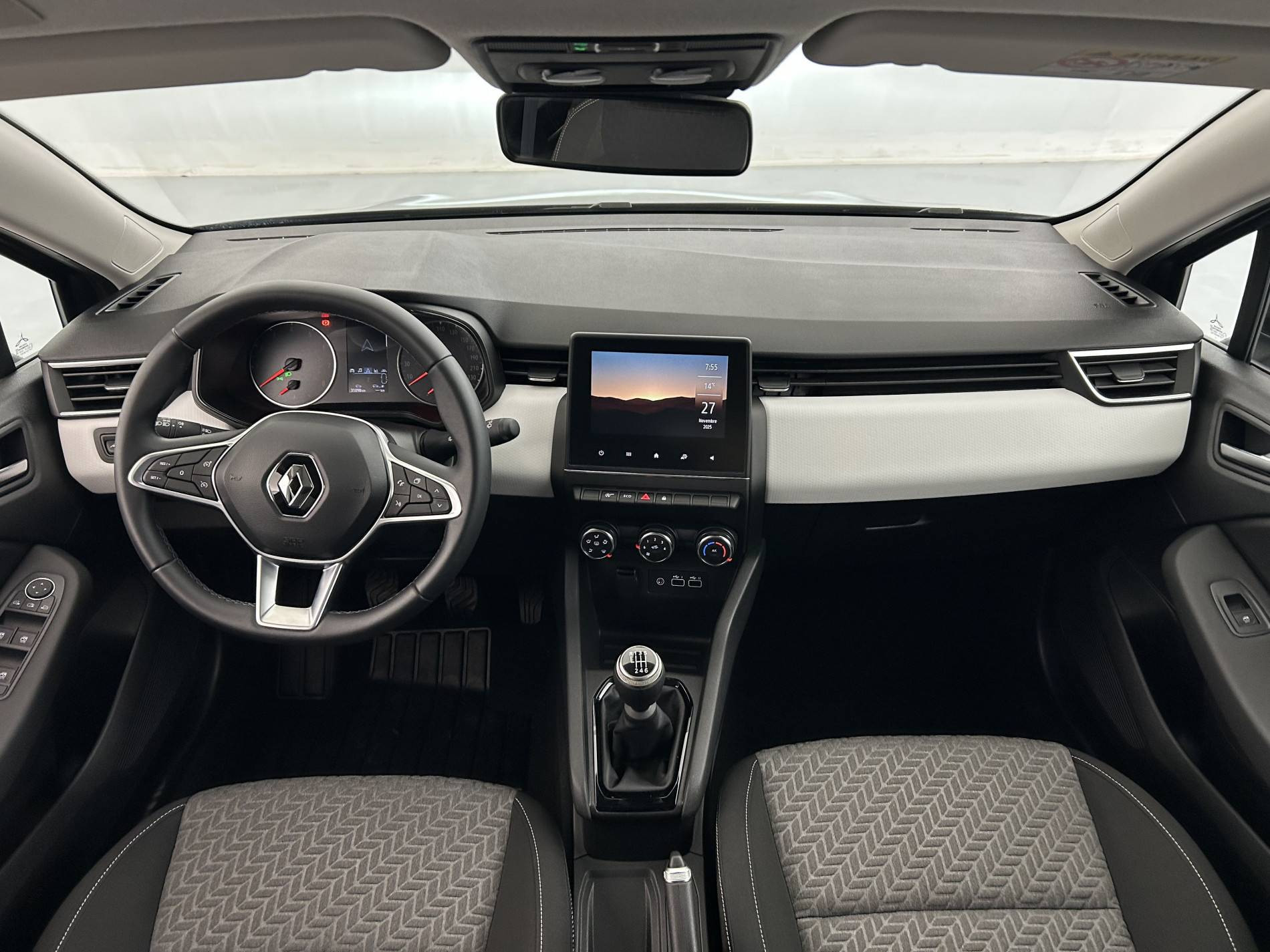 Vente en ligne Renault Clio 5 Clio TCe 90 au prix de 15 290 €