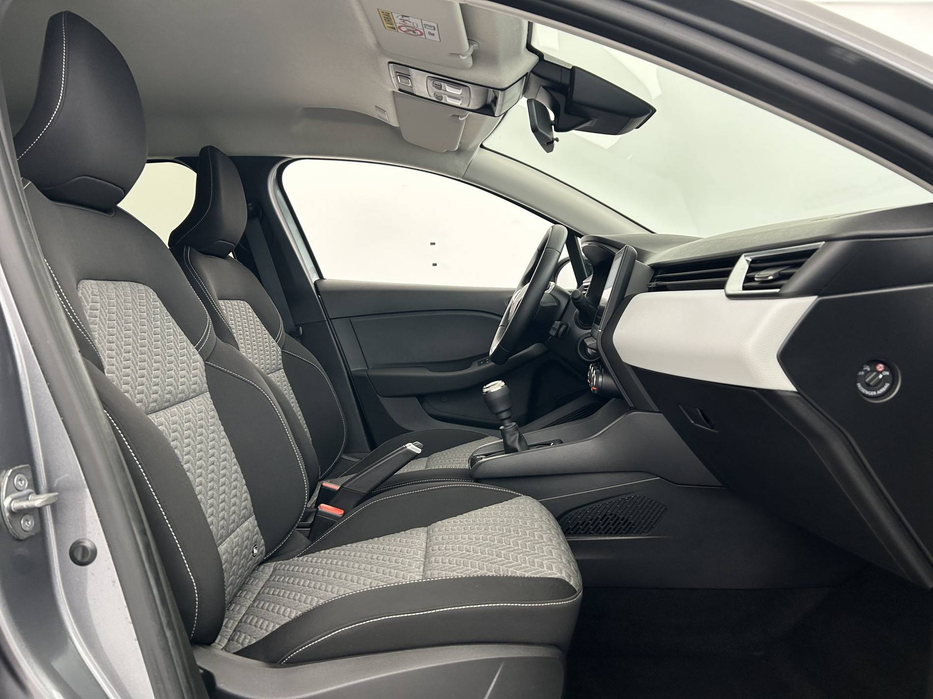 Vente en ligne Renault Clio 5 Clio TCe 90 au prix de 15 290 €