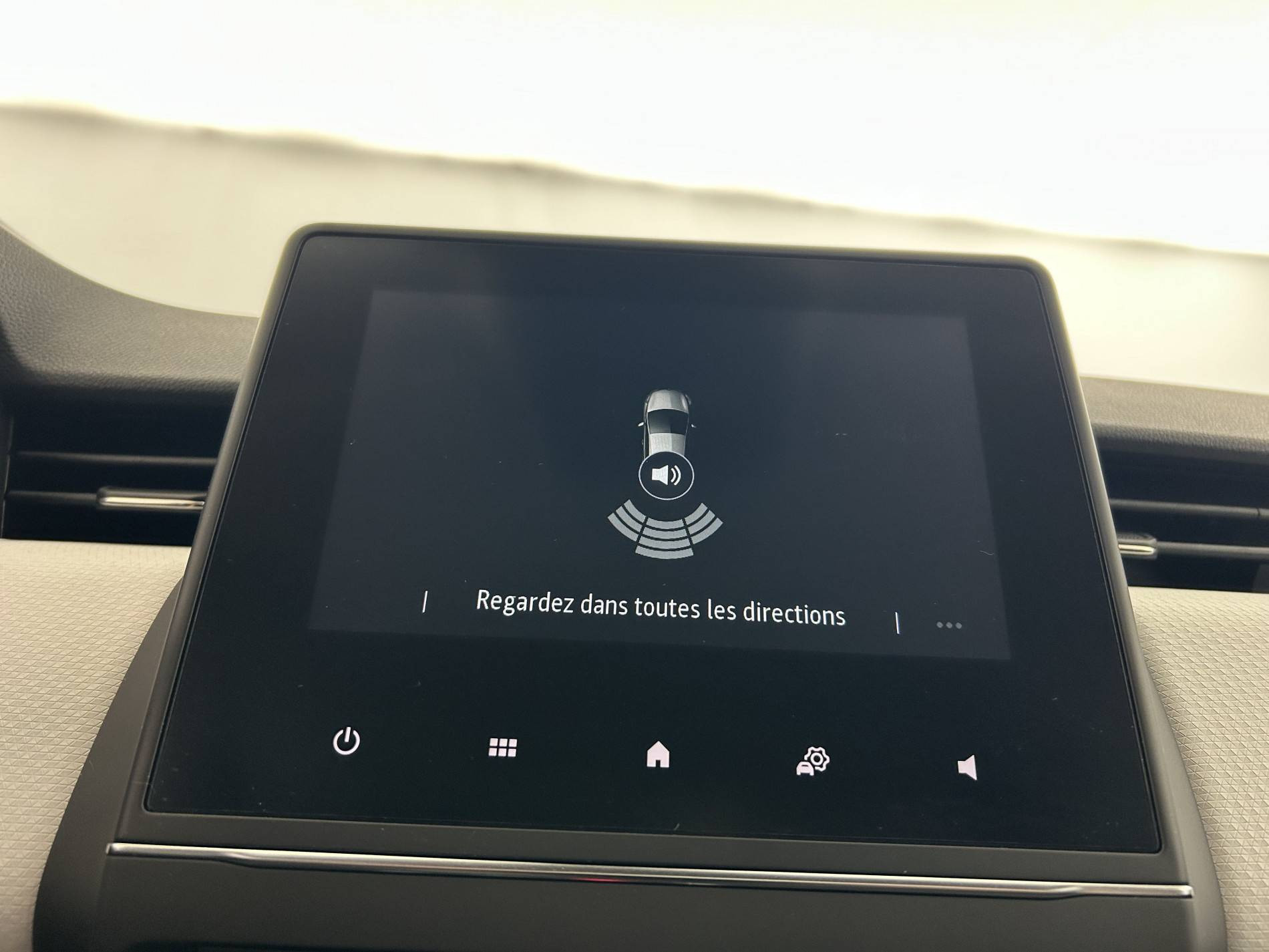 Vente en ligne Renault Clio 5 Clio TCe 90 au prix de 15 290 €