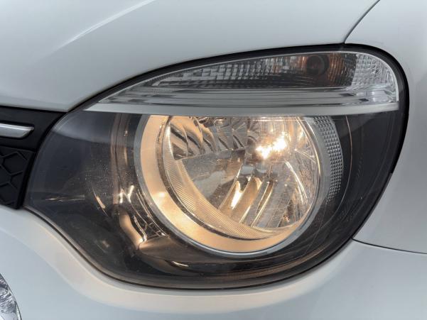 Vente en ligne Renault Twingo 3  0.9 TCe 90 Energy E6C au prix de 7 990 €