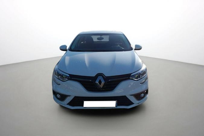 Vente en ligne Renault Megane 4  BLUE DCI 95 au prix de 12 390 €
