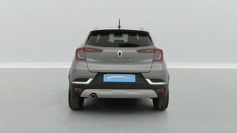 Vente en ligne Renault Captur  TCe 140 EDC au prix de 18 490 €