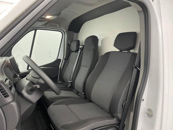 Vente en ligne Renault Master 3 Châssis Cabine MASTER PHC F3500 L3H1 ENERGY DCI 145 POUR TRANSF au prix de 27 990 €