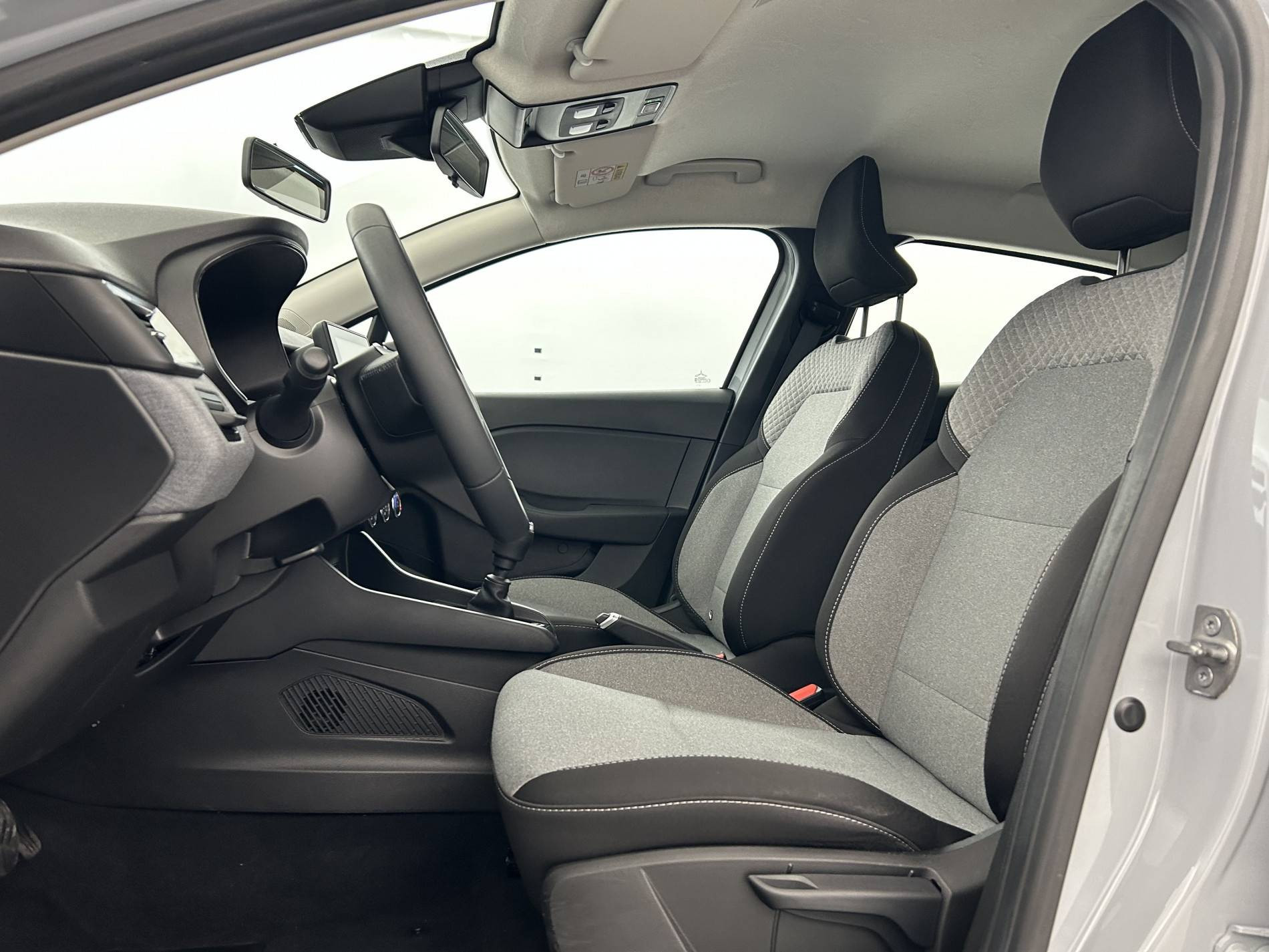 Vente en ligne Renault Clio 5 Clio Blue dCi 100 au prix de 15 590 €