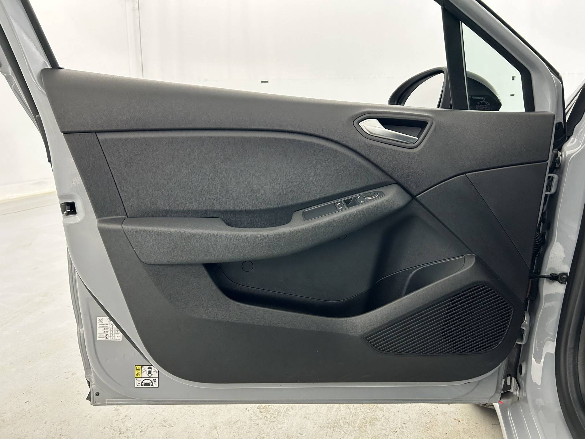 Vente en ligne Renault Clio 5 Clio Blue dCi 100 au prix de 15 590 €