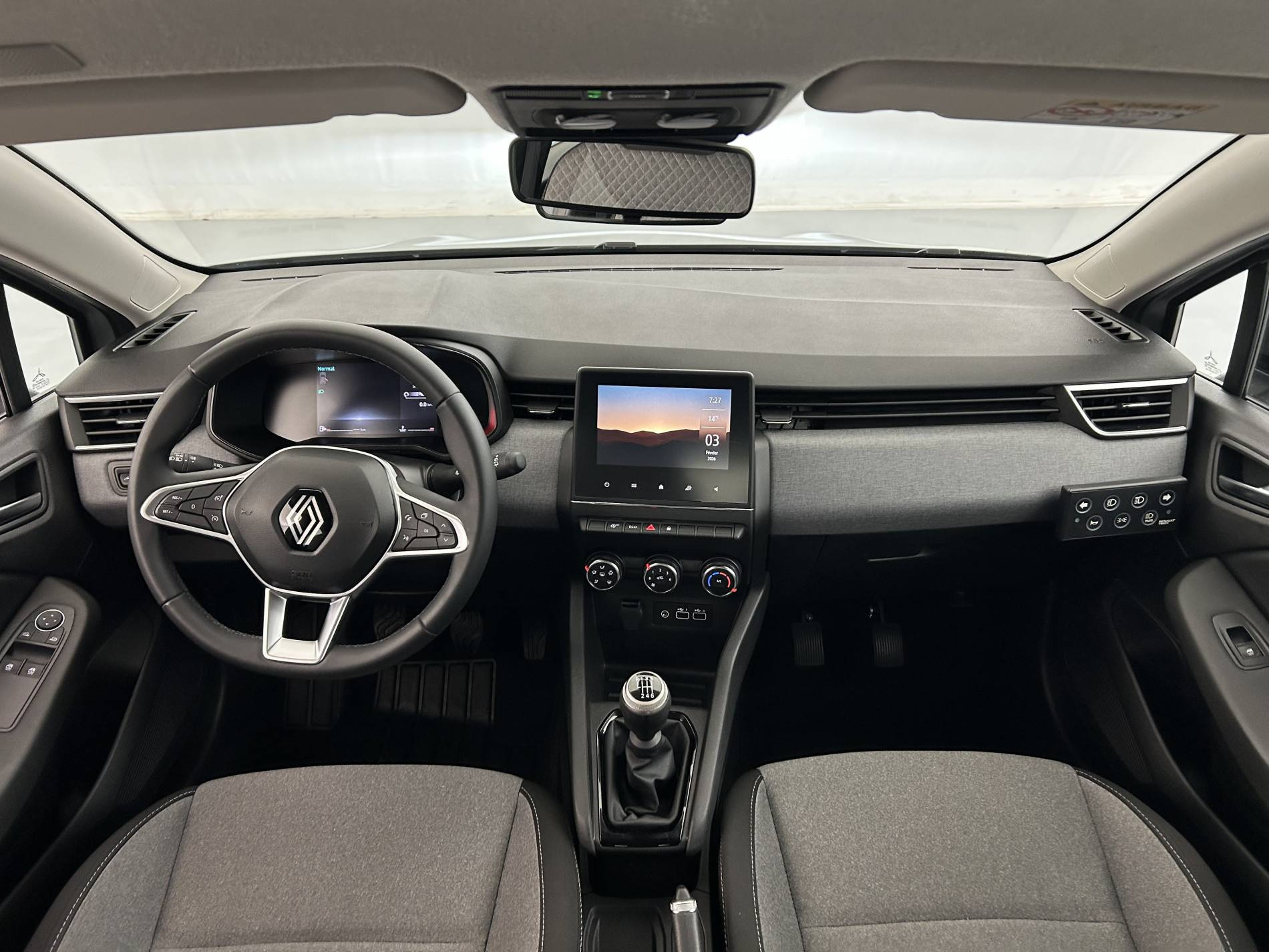 Vente en ligne Renault Clio 5 Clio Blue dCi 100 au prix de 15 590 €