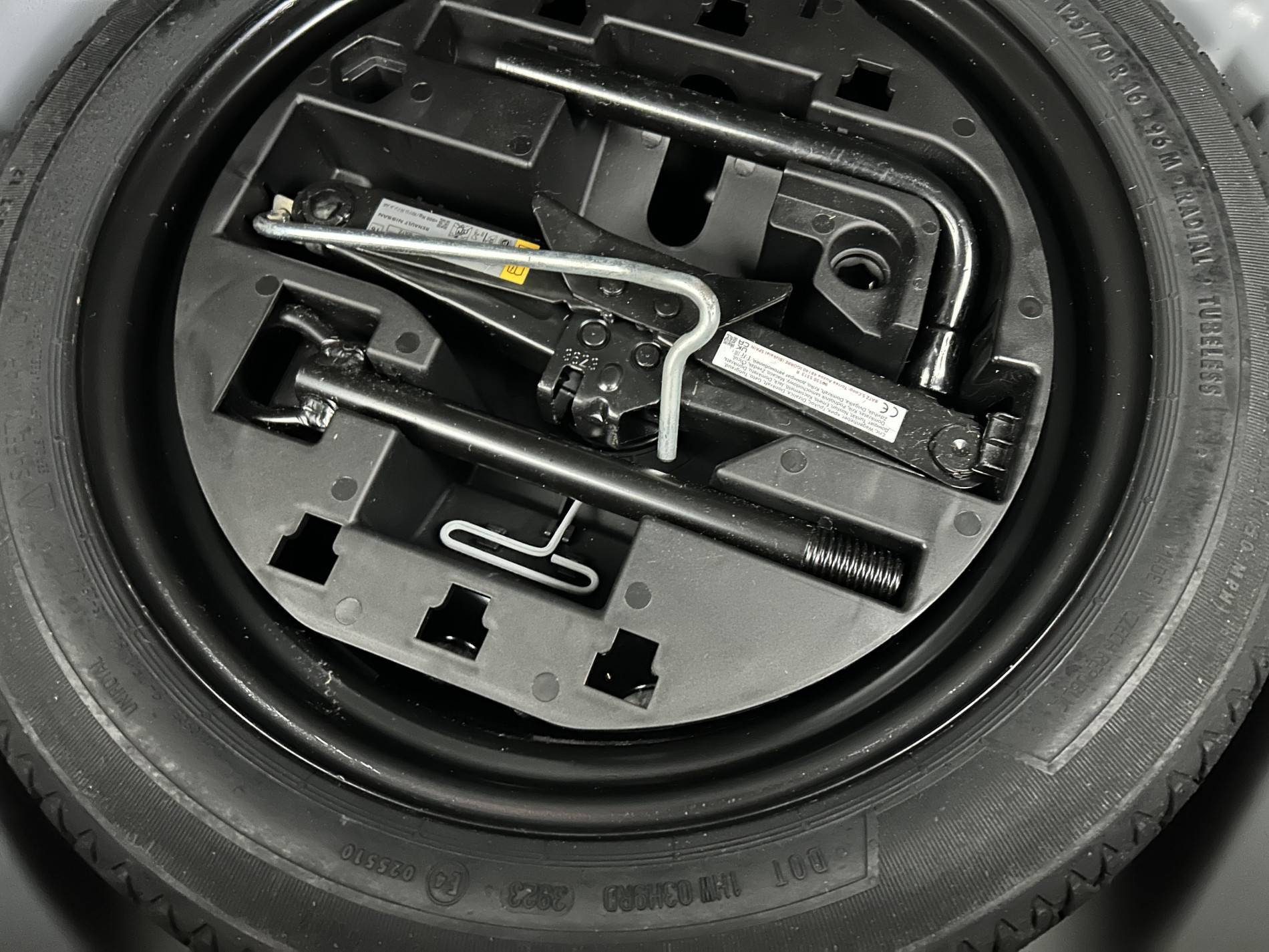 Vente en ligne Renault Clio 5 Clio Blue dCi 100 au prix de 15 590 €