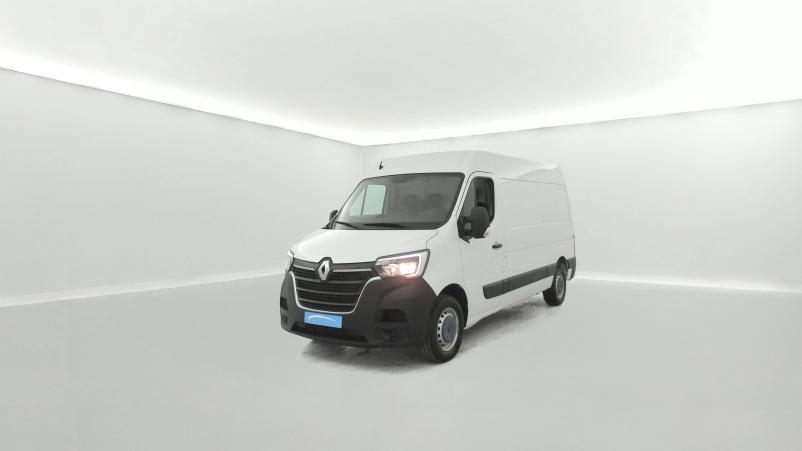 Vente en ligne Renault Master Fourgon MASTER FGN TRAC F3500 L2H2 BLUE DCI 135 au prix de 26 990 €