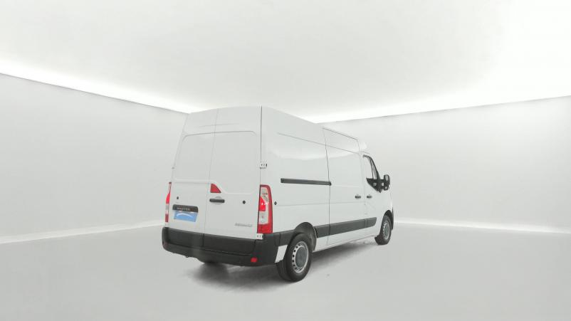 Vente en ligne Renault Master Fourgon MASTER FGN TRAC F3500 L2H2 BLUE DCI 135 au prix de 26 990 €