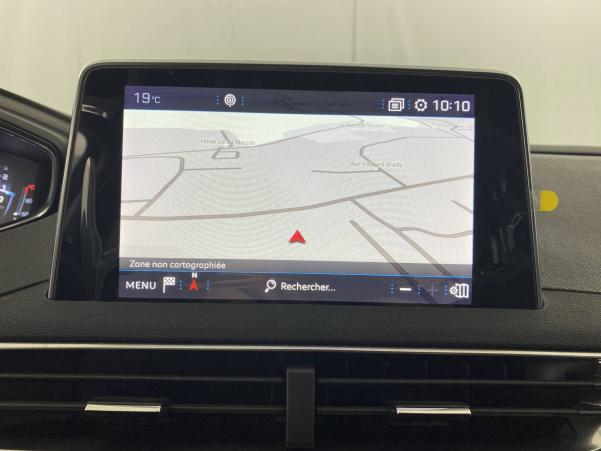 Vente en ligne Peugeot 3008  1.2 Puretech 130ch S&S EAT6 au prix de 15 990 €