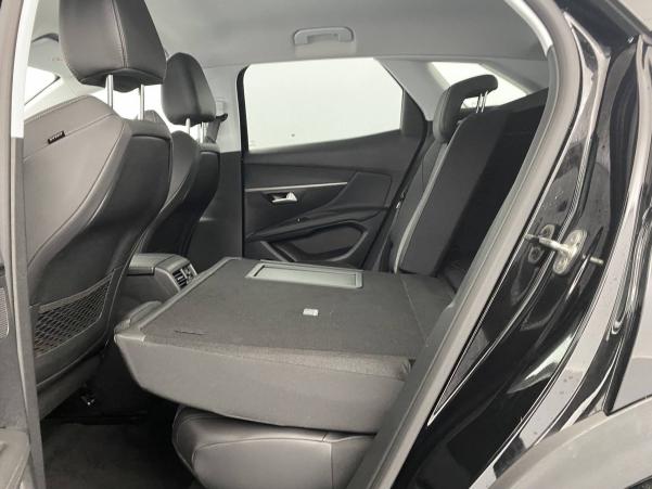 Vente en ligne Peugeot 3008  1.2 Puretech 130ch S&S EAT6 au prix de 15 990 €