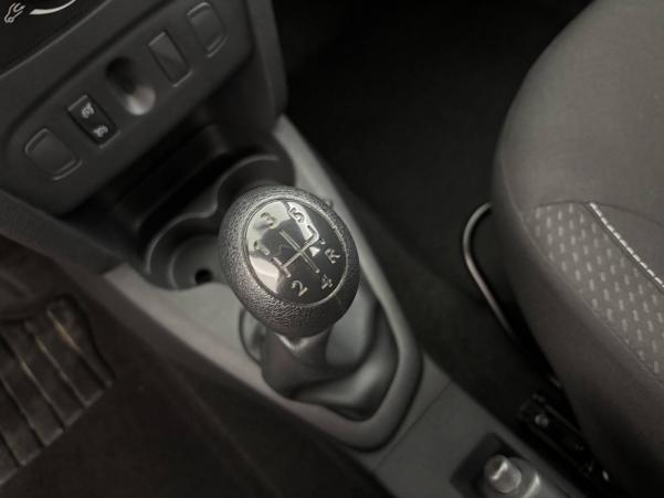 Vente en ligne Dacia Logan 2  TCe 90 au prix de 9 790 €