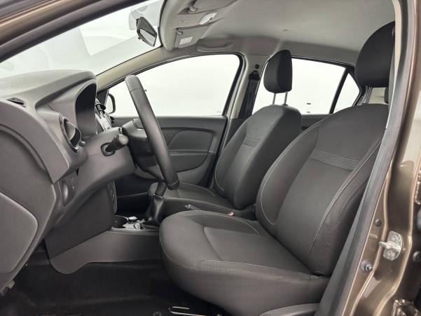 Vente en ligne Dacia Logan 2  TCe 90 au prix de 9 790 €