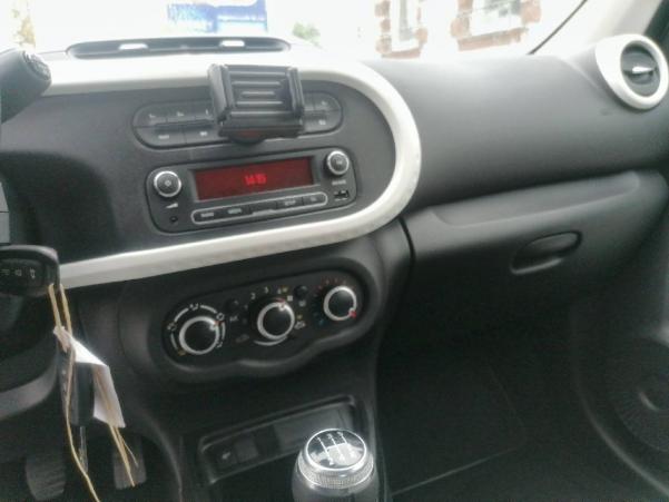 Vente en ligne Renault Twingo 3  SCe 75 - 20 au prix de 10 990 €