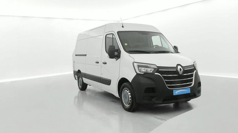 Vente en ligne Renault Master 3 Fourgon MASTER FGN TRAC F3500 L2H2 DCI 135 au prix de 23 990 €