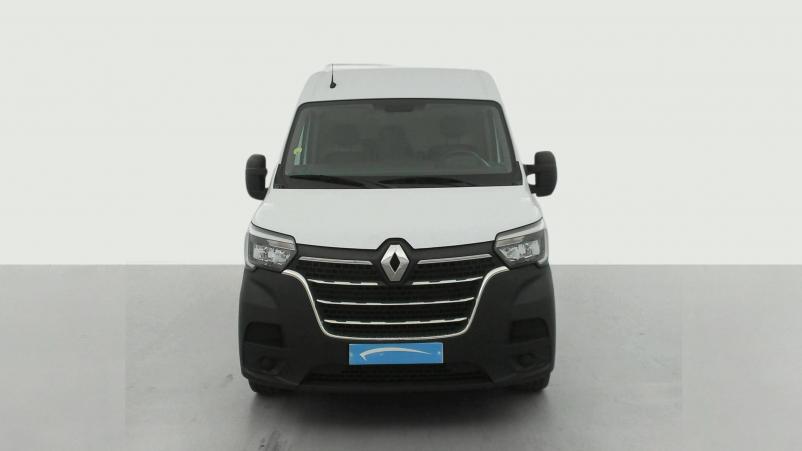 Vente en ligne Renault Master 3 Fourgon MASTER FGN TRAC F3500 L2H2 DCI 135 au prix de 23 990 €