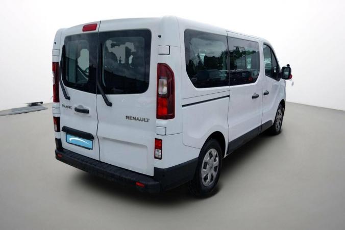 Vente en ligne Renault Trafic  L1 dCi 150 Energy S&S au prix de 25 990 €