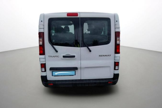 Vente en ligne Renault Trafic  L1 dCi 150 Energy S&S au prix de 25 990 €