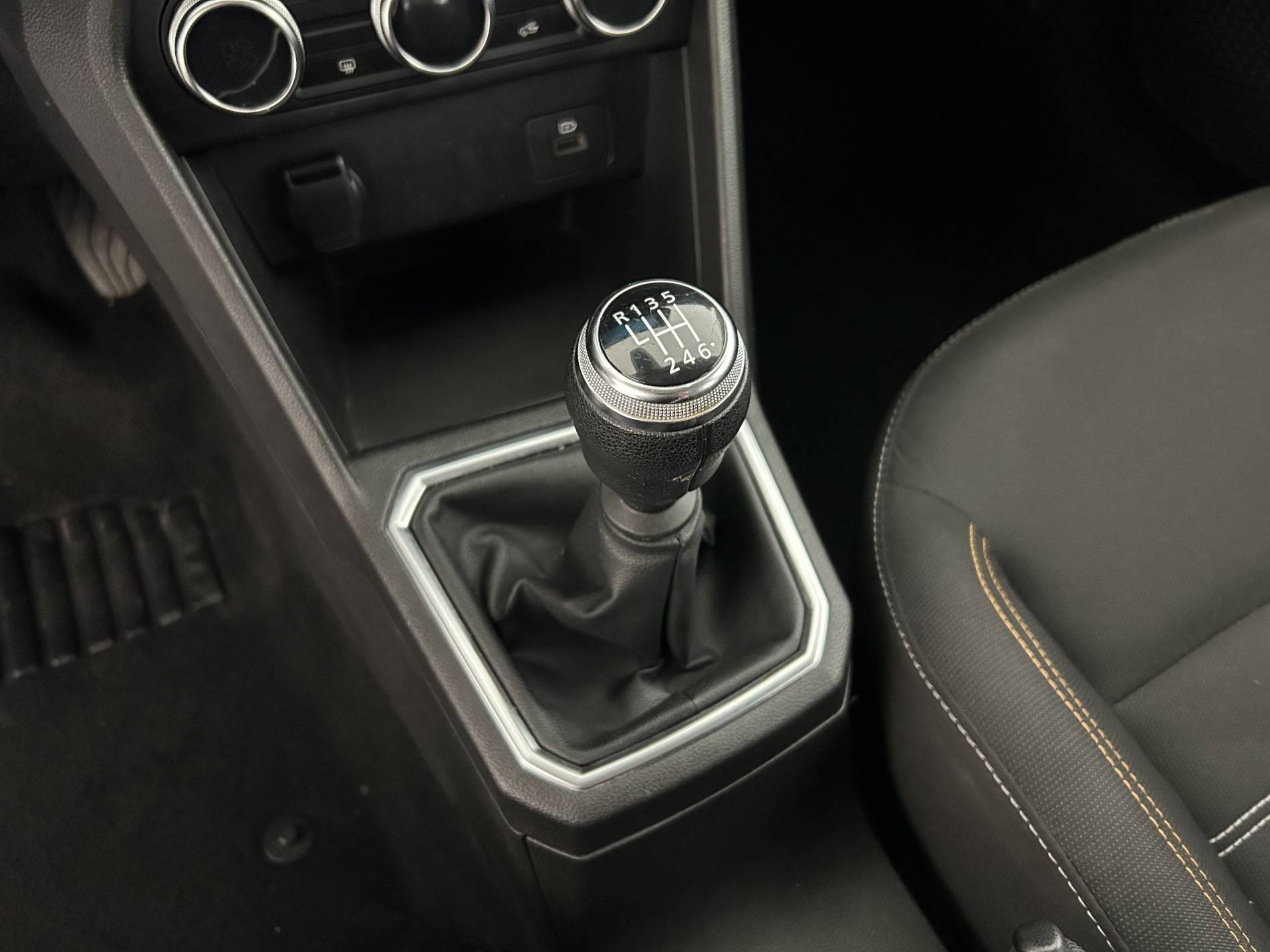 Vente en ligne Dacia Sandero  ECO-G 100 au prix de 13 990 €