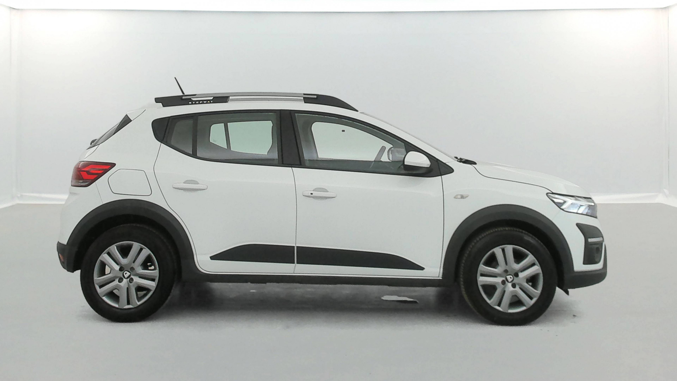 Vente en ligne Dacia Sandero  ECO-G 100 au prix de 13 990 €