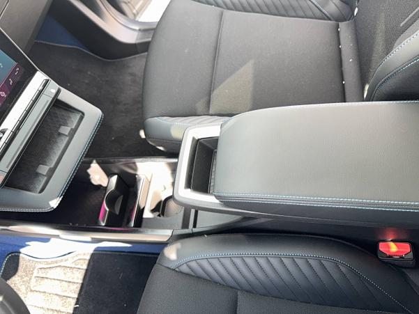 Vente en ligne Renault Scenic E-Tech  220 ch grande autonomie au prix de 51 490 €