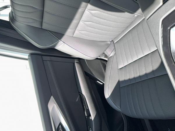 Vente en ligne Renault Espace Espace full hybrid E-Tech 200 ch 5pl au prix de 46 490 €