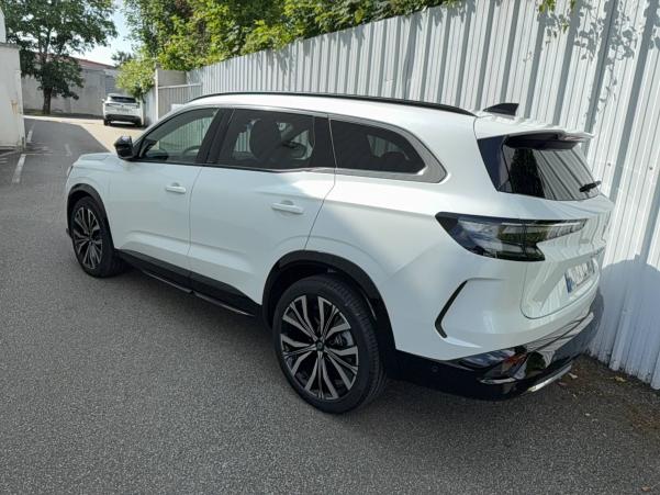 Vente en ligne Renault Espace Espace full hybrid E-Tech 200 ch 5pl au prix de 46 490 €
