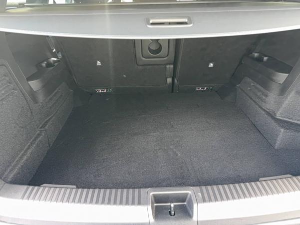 Vente en ligne Renault Espace Espace full hybrid E-Tech 200 ch 5pl au prix de 46 490 €