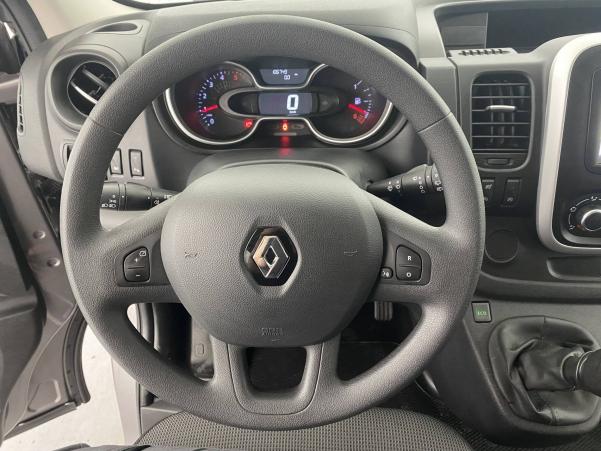 Vente en ligne Renault Trafic 3 Combi  L2 dCi 120 S&S au prix de 24 790 €