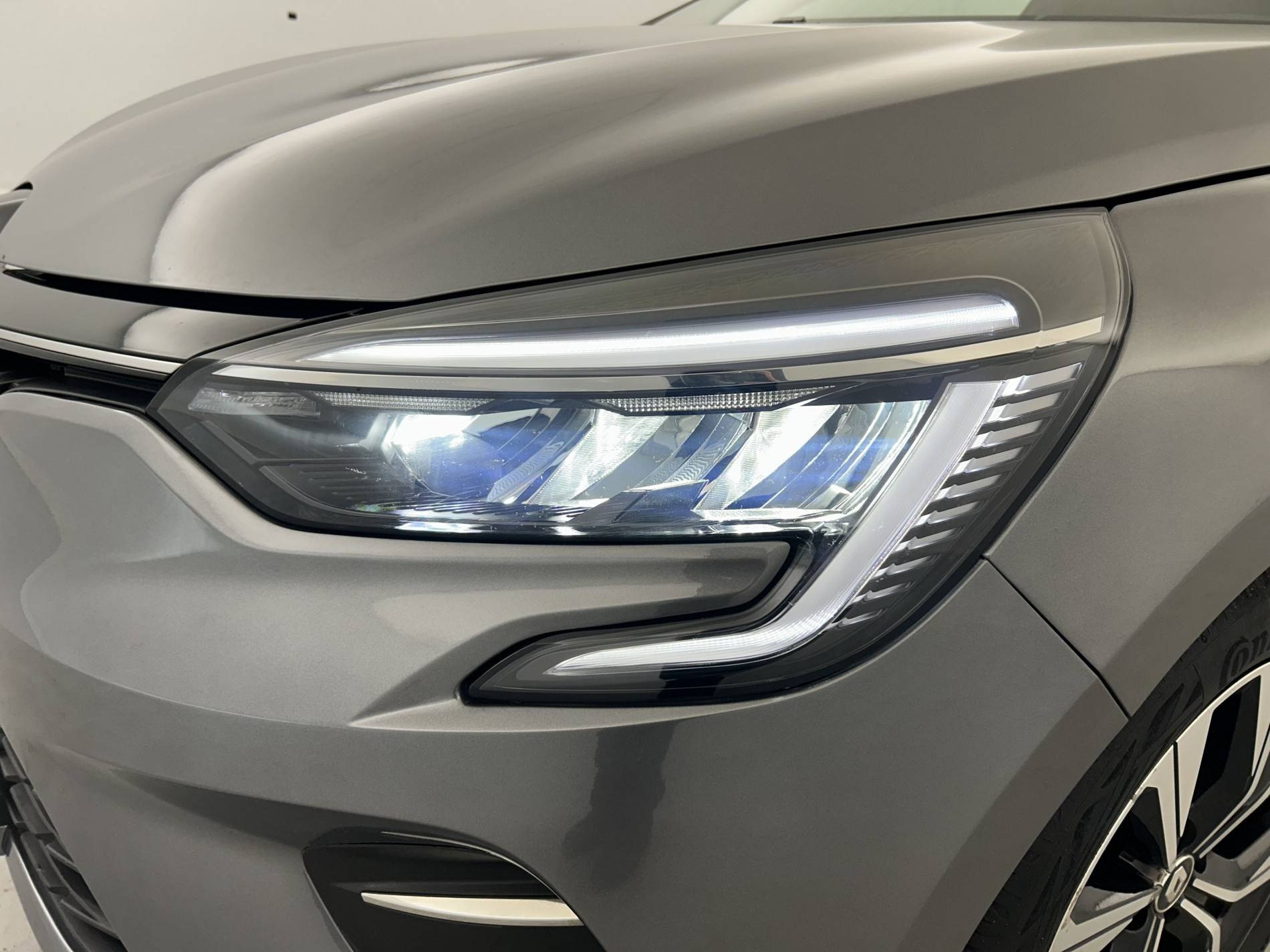 Vente en ligne Renault Clio 5 Clio TCe 90 au prix de 15 390 €