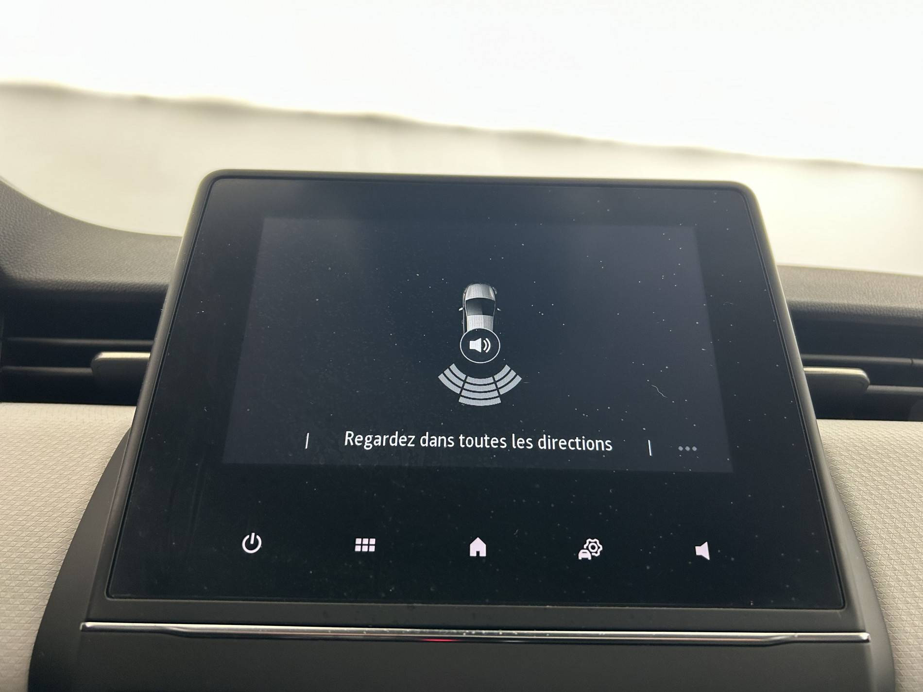 Vente en ligne Renault Clio 5 Clio TCe 90 au prix de 15 390 €