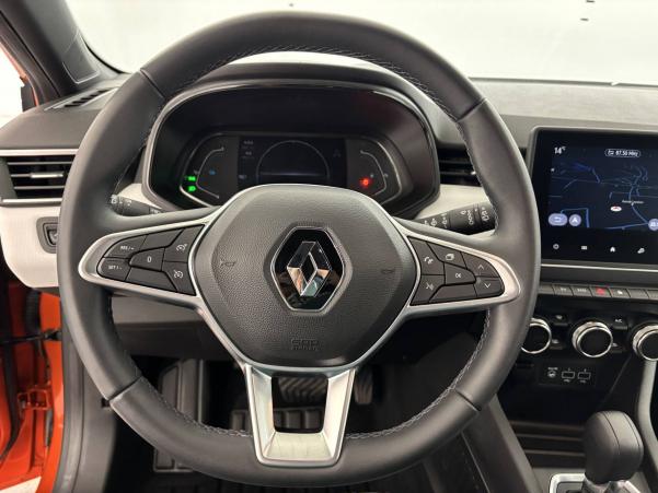 Vente en ligne Renault Clio 5 Clio E-Tech 140 - 21N au prix de 17 490 €